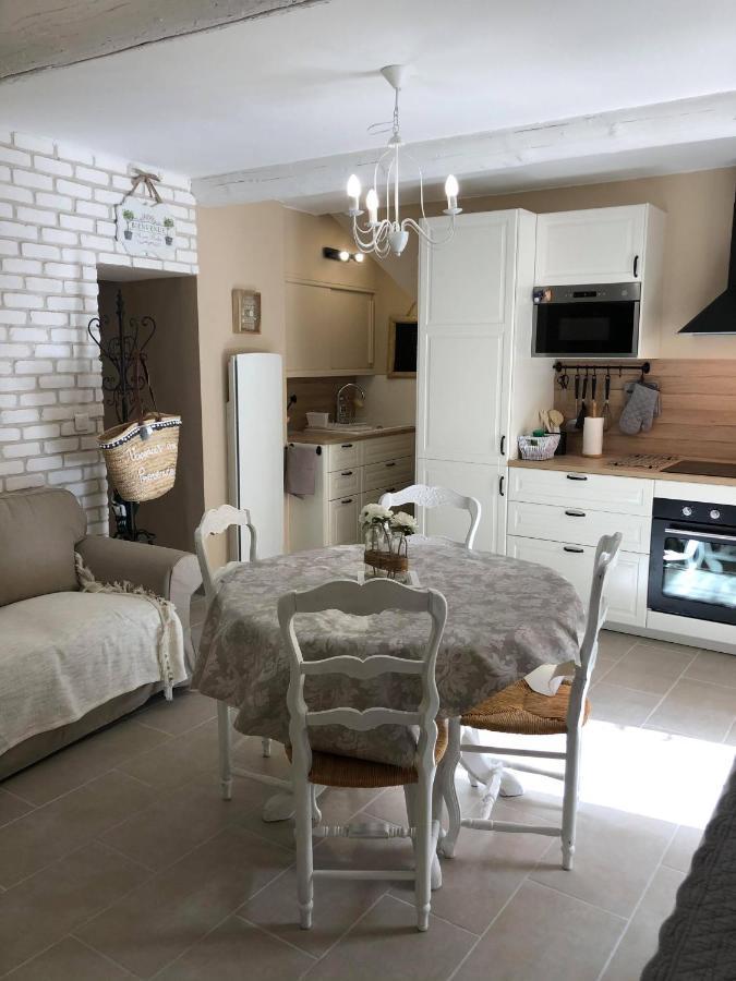 Provence Luberon Bonnieux Location Gite Chez Marcelle Luaran gambar